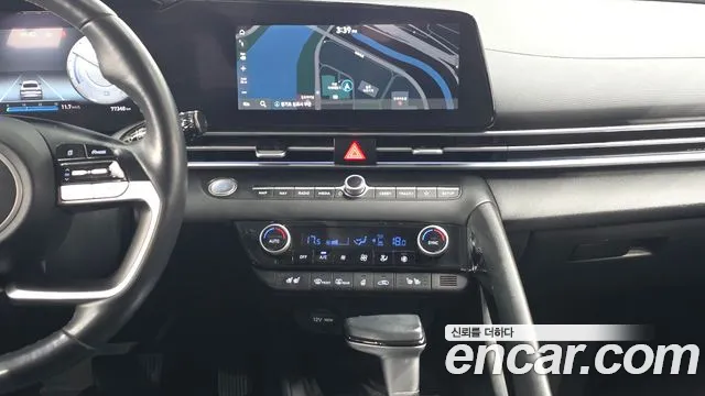Hyundai AVANTE Inspiration — Фото автомобиля 13