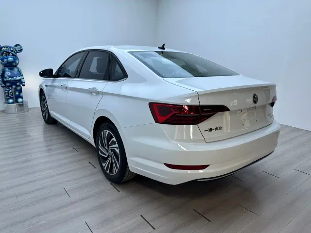 Volkswagen Sagitar — Фото автомобиля 6