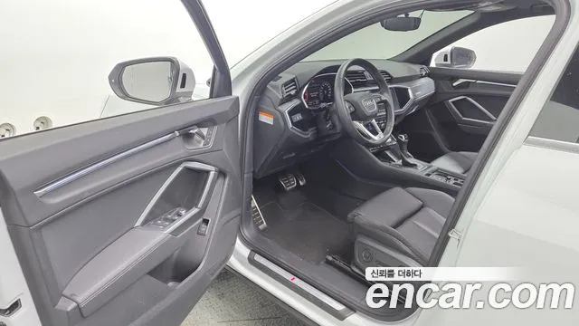 Audi Q3 F3 — Фото автомобиля 10