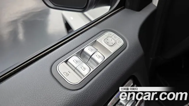 Mercedes-Benz G-Class W465 — Фото автомобиля 20