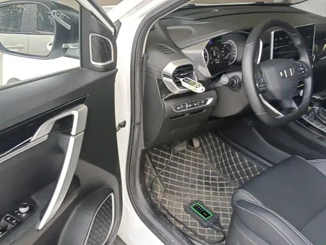 Geely Binyue 2025 1.5L CVT Super Edition MAX — Фото автомобиля 15