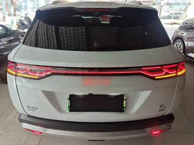 BYD Song L DM-i — Фото автомобиля 5
