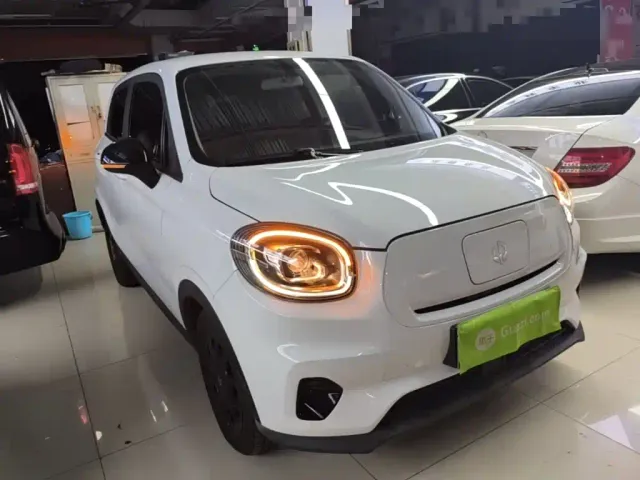 Leapmotor T03 — Фото автомобиля 3