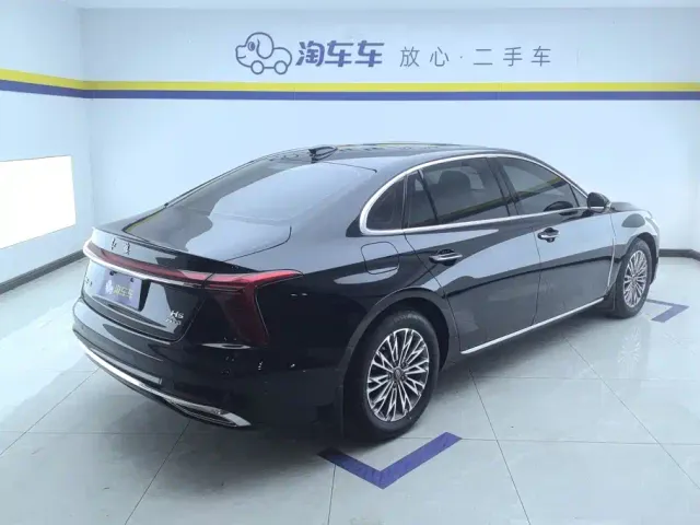 Hongqi H5 — Фото автомобиля 3