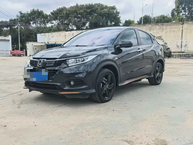 Фотография автомобиля — Honda Vezel