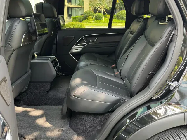 Land Rover Range Rover — Фото автомобиля 16