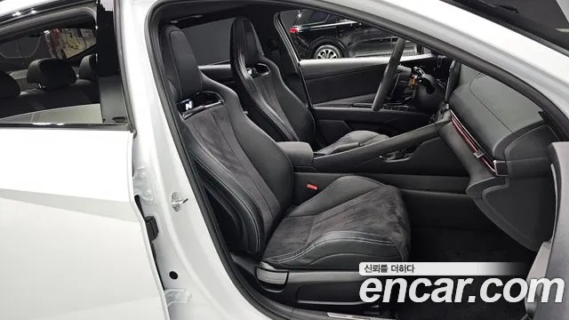 Hyundai AVANTE — Фото автомобиля 10
