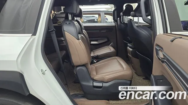 Kia EV9 — Фото автомобиля 17