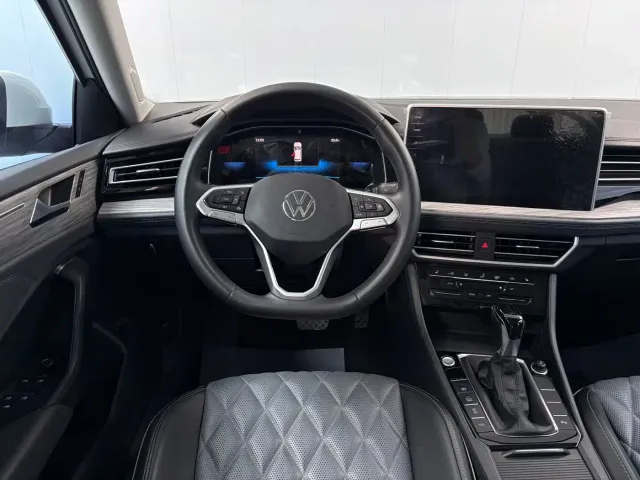 Volkswagen Sagitar — Фото автомобиля 6