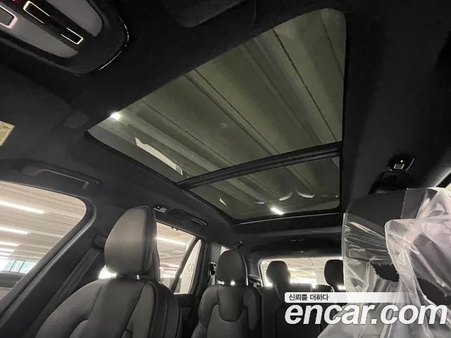Volvo XC90 Generation 2 — Фото автомобиля 15