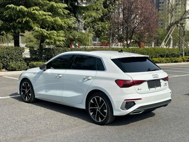 Audi A3 — Фото автомобиля 4