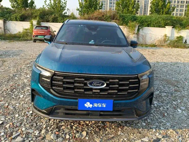 Ford Edge — Фото автомобиля 2