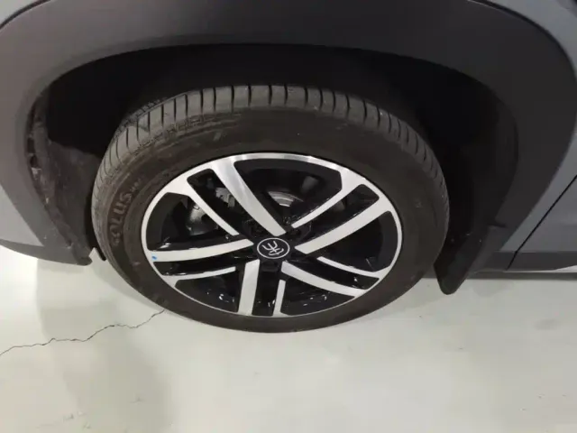 BYD Song L DM-i — Фото автомобиля 22