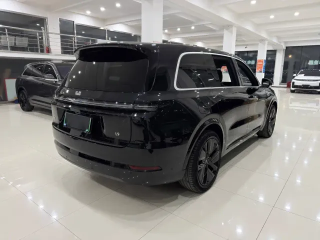 Li Auto L9 — Фото автомобиля 3