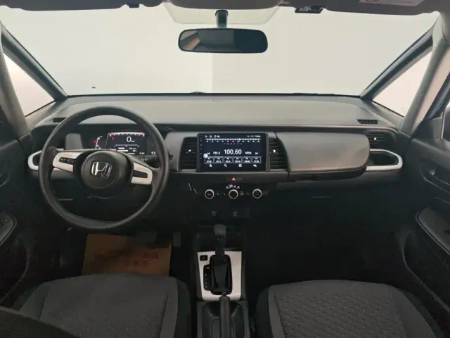 Honda Fit — Фото автомобиля 12