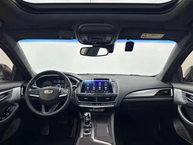Cadillac CT5 — Фото автомобиля 3