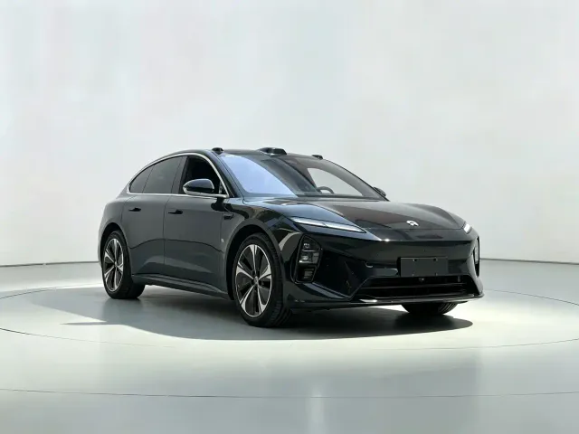 Nio ET5 Touring — Фото автомобиля 3