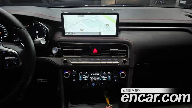 Genesis G70 Новый G70 Бензин 2.5T 2WD — Фото автомобиля 6