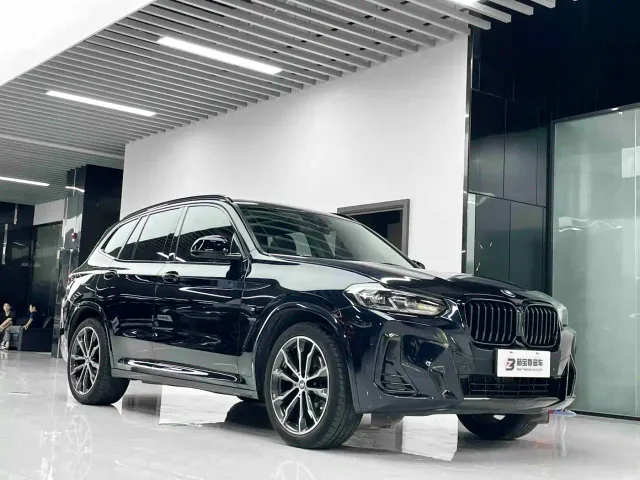 BMW X3 — Фото автомобиля 3