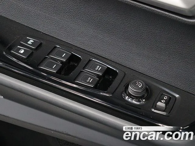 KG_Mobility_Ssangyong Torres Torres Бензин 1.5 2WD — Фото автомобиля 12