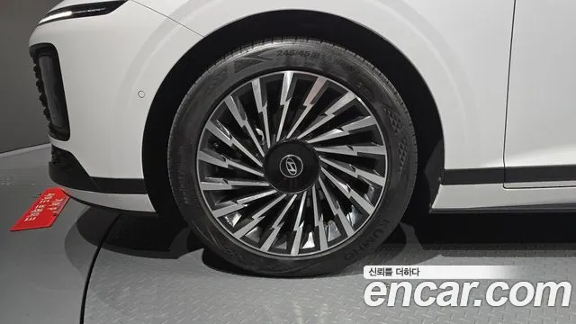Hyundai Grandeur GN7 — Фото автомобиля 5
