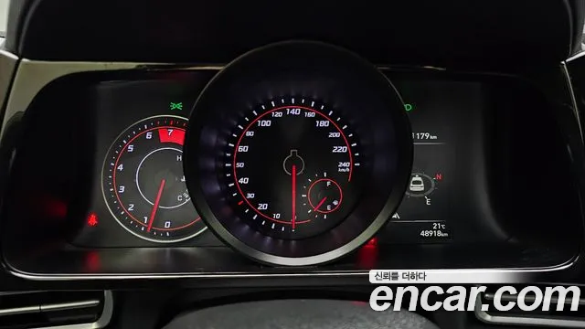 Hyundai Avante CN7 — Фото автомобиля 11