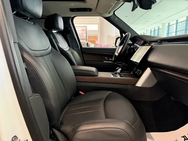 Land Rover Range Rover — Фото автомобиля 24
