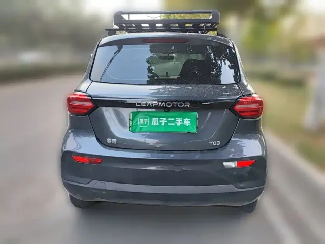 Leapmotor T03 — Фото автомобиля 3