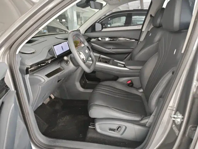 Geely Galaxy E5 — Фото автомобиля 14