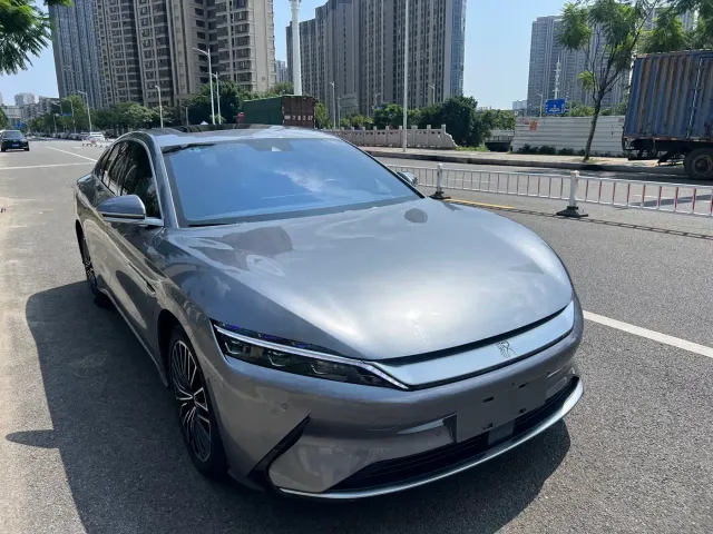 BYD Han — Фото автомобиля 3