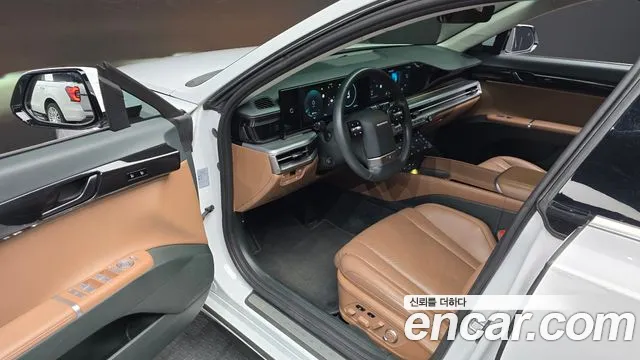 Hyundai Grandeur GN7 — Фото автомобиля 15