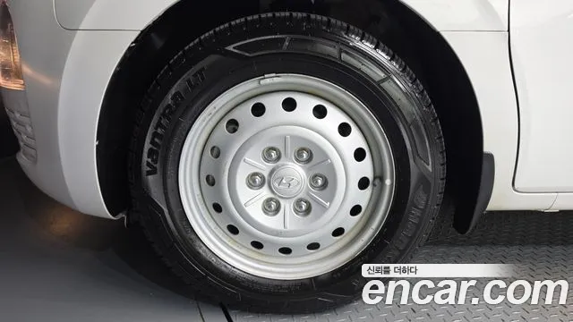 Hyundai Staria — Фото автомобиля 5