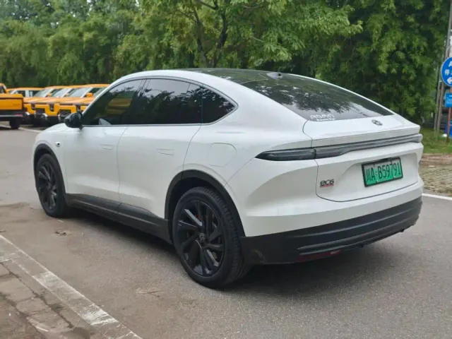 Nio EC6 — Фото автомобиля 6