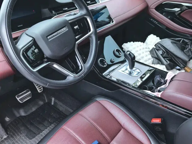 Land Rover Range Rover Evoque — Фото автомобиля 8