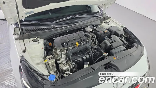 Hyundai AVANTE Avante (CN7) — Фото автомобиля 30