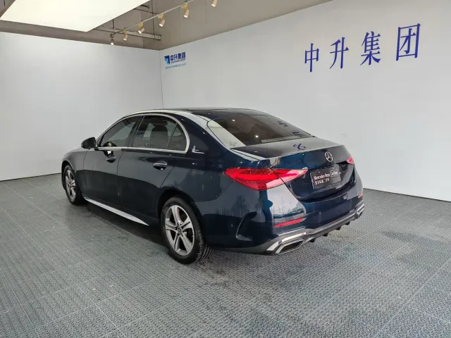 Mercedes-Benz C-Class — Фото автомобиля 4