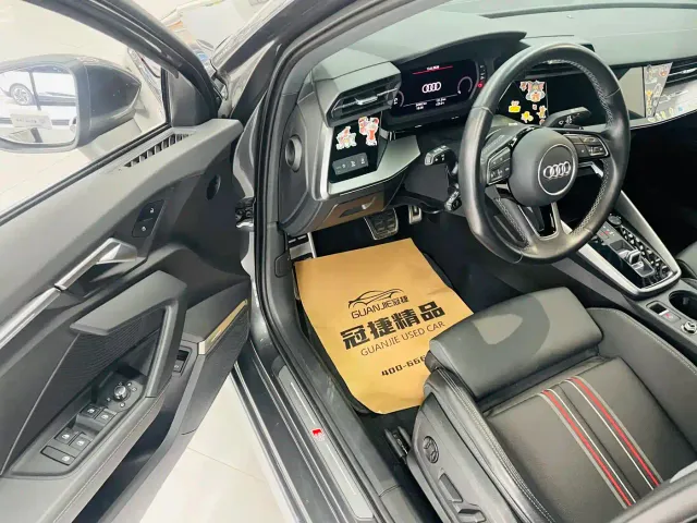 Audi A3 — Фото автомобиля 5
