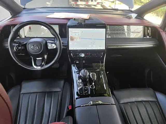 GAC Trumpchi M8 — Фото автомобиля 9