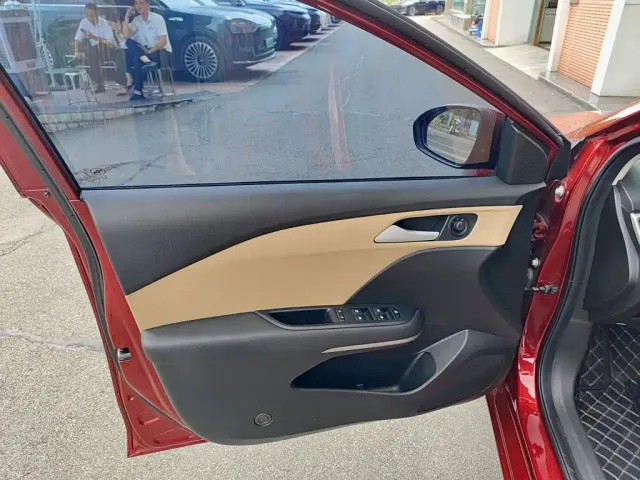 Chevrolet Monza — Фото автомобиля 6