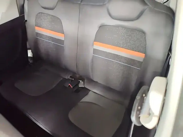 Wuling Hongguang Mini EV — Фото автомобиля 16