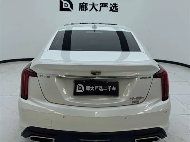 Cadillac CT5 — Фото автомобиля 3