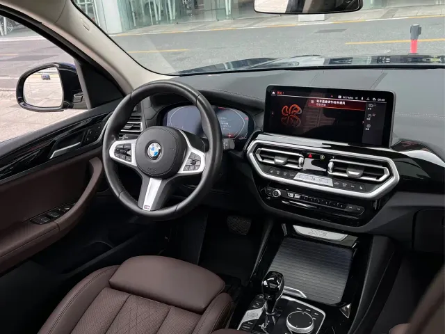 BMW BMW X3 2022 xDrive25i M Sport Package — Фото автомобиля 18