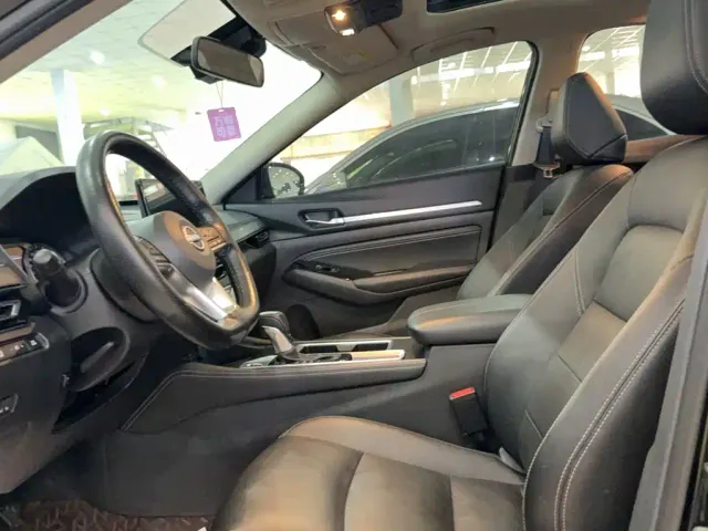 Nissan Teana — Фото автомобиля 15