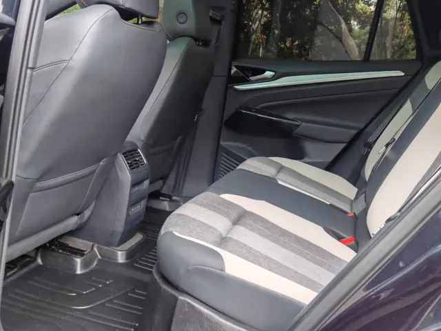Volkswagen ID.4 Crozz — Фото автомобиля 11