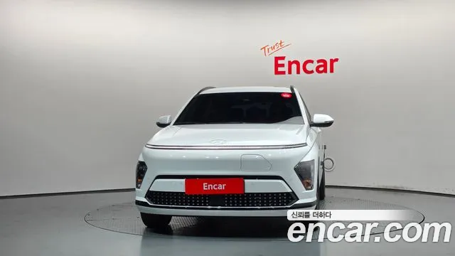 Hyundai Kona SX2 — Фото автомобиля 3
