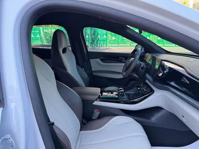 BYD Qin PLUS — Фото автомобиля 10