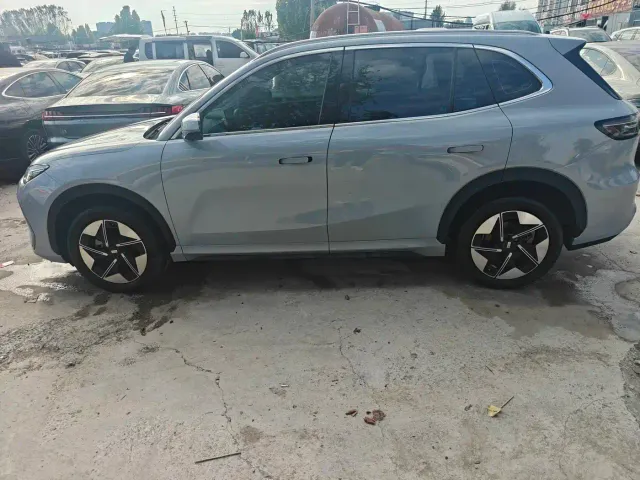 Geely Galaxy E5 — Фото автомобиля 2