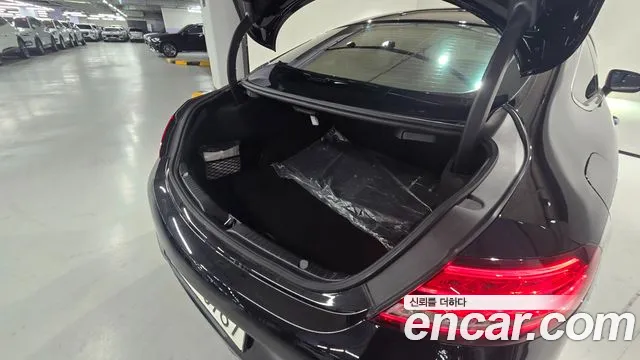 Mercedes-Benz C-Class W205 — Фото автомобиля 10