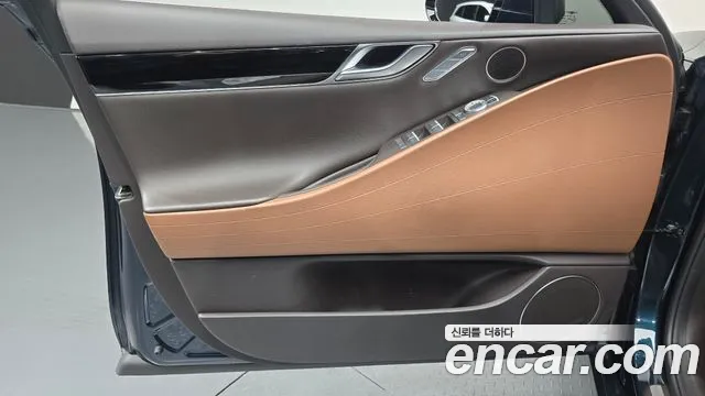 Genesis G80 RG3 — Фото автомобиля 24