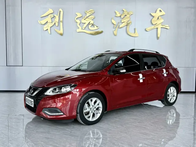 Фотография автомобиля — Nissan Tiida